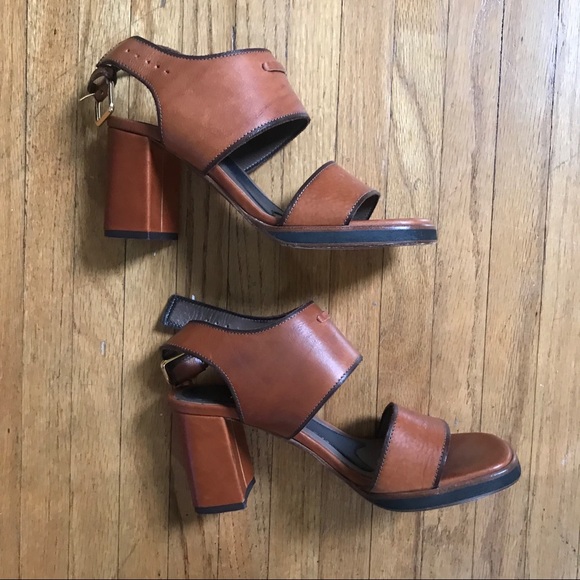 Marnie Chunk Heel Sandal - Picture 2 of 6